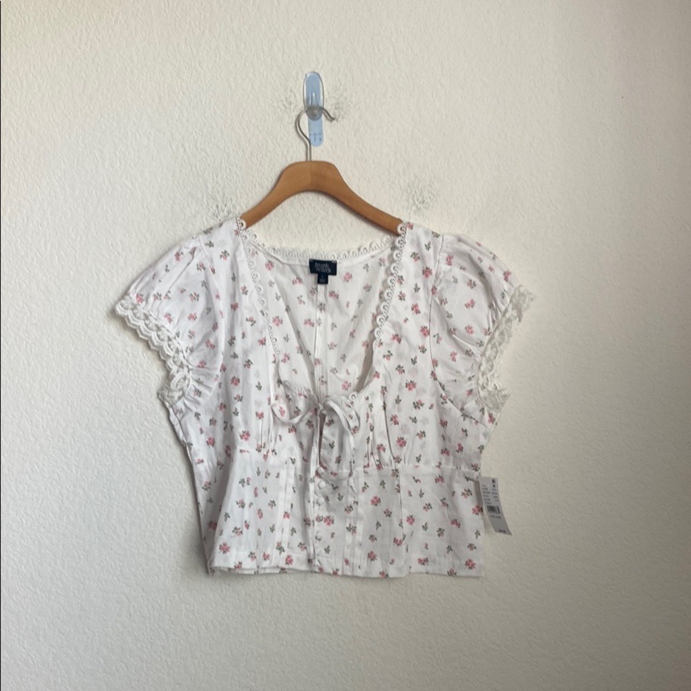 Beverly and Beck Blouse Cottagecore Floral Lace Trim Coquette Soft Girl L NWT